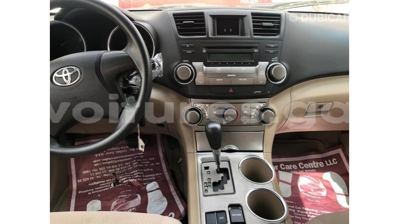 Big with watermark toyota highlander estuary import dubai 6999