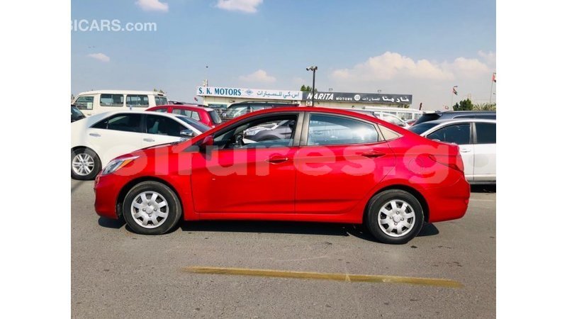 Big with watermark hyundai accent estuary import dubai 7000