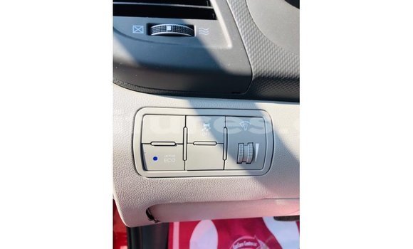 Sayi Imported Hyundai Accent Red Mota in Import - Dubai a estuary Sayi Imported Hyundai Accent Red Mota in Import - Dubai a estuary