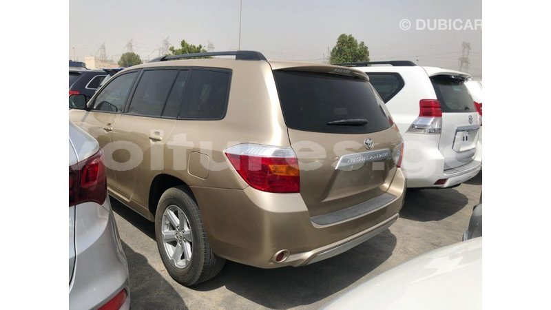 Big with watermark toyota highlander estuary import dubai 7003