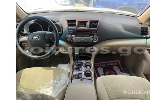 Sayi Imported Toyota Highlander Sauran Mota in Import - Dubai a estuary Sayi Imported Toyota Highlander Sauran Mota in Import - Dubai a estuary
