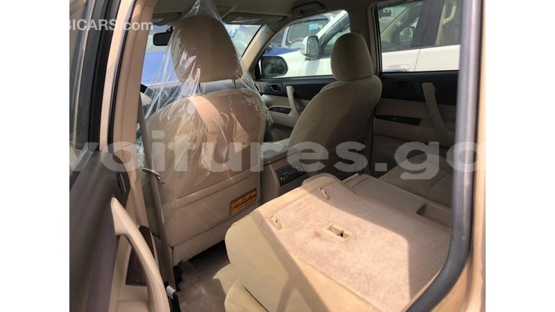 Big with watermark toyota highlander estuary import dubai 7003