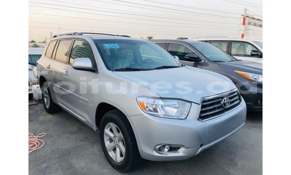Buy Import Toyota Highlander Other Car in Import - Dubai in Estuary Buy Import Toyota Highlander Other Car in Import - Dubai in Estuary