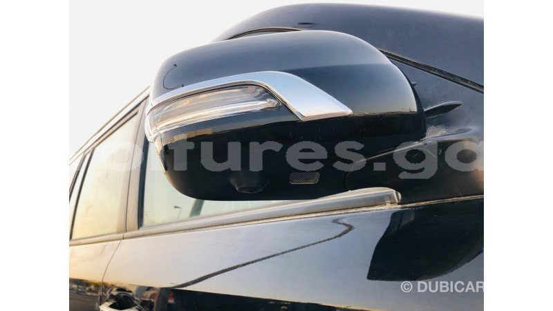 Big with watermark toyota land cruiser estuary import dubai 7005