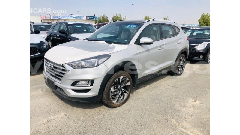 Big with watermark hyundai tucson estuary import dubai 7006