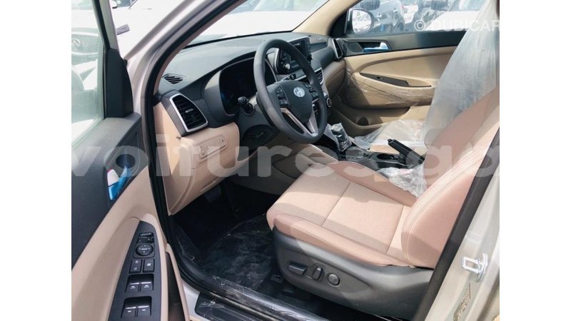 Big with watermark hyundai tucson estuary import dubai 7006