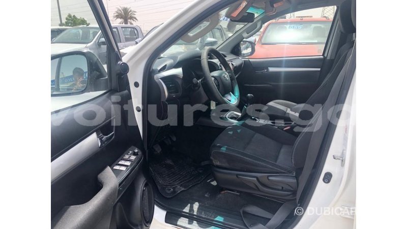 Big with watermark toyota hilux estuary import dubai 7008