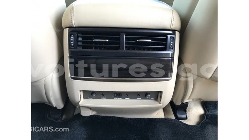 Big with watermark lexus lx estuary import dubai 7013