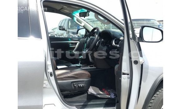 Sayi Imported Toyota Fortuner Sauran Mota in Import - Dubai a estuary Sayi Imported Toyota Fortuner Sauran Mota in Import - Dubai a estuary