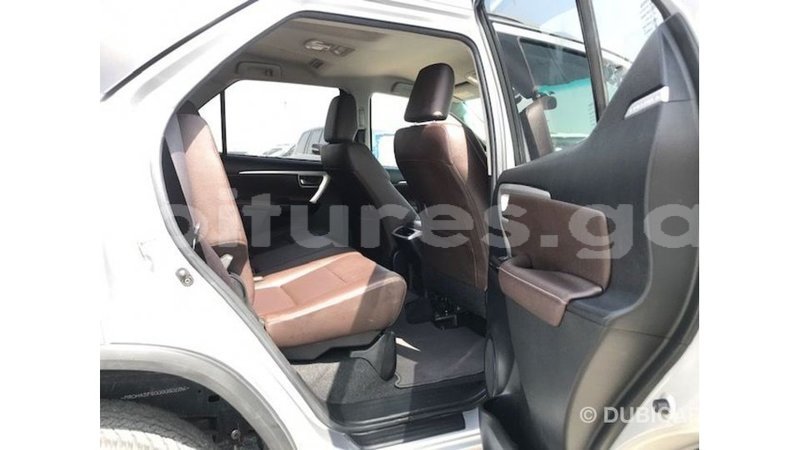 Big with watermark toyota fortuner estuary import dubai 7016