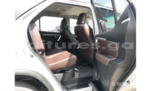 Sayi Imported Toyota Fortuner Sauran Mota in Import - Dubai a estuary Sayi Imported Toyota Fortuner Sauran Mota in Import - Dubai a estuary