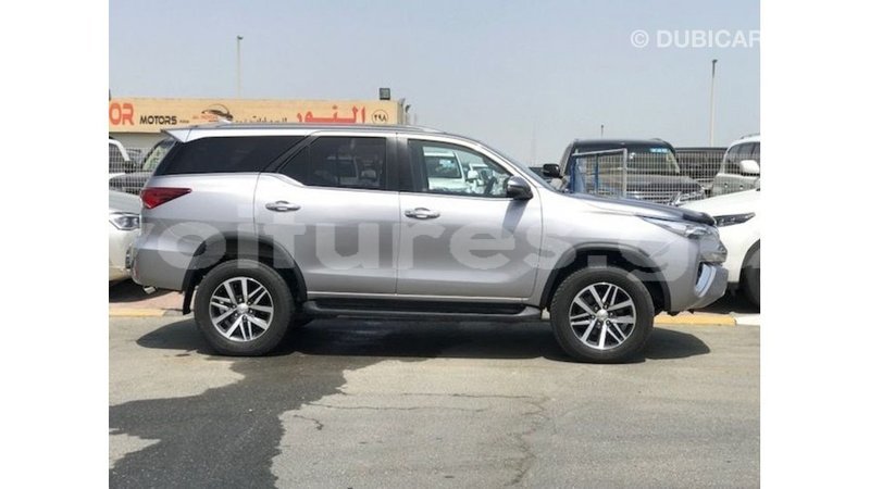 Big with watermark toyota fortuner estuary import dubai 7016