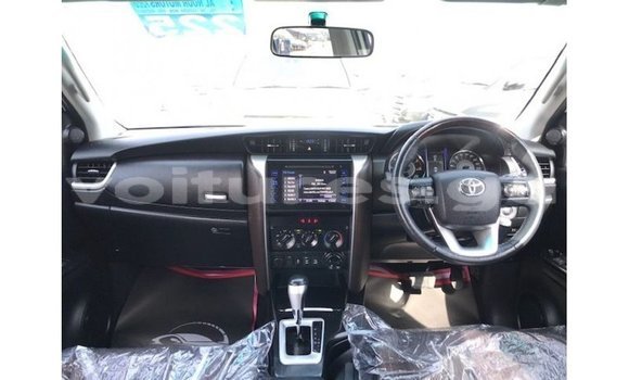 Buy Import Toyota Fortuner White Car in Import - Dubai in Estuary Buy Import Toyota Fortuner White Car in Import - Dubai in Estuary