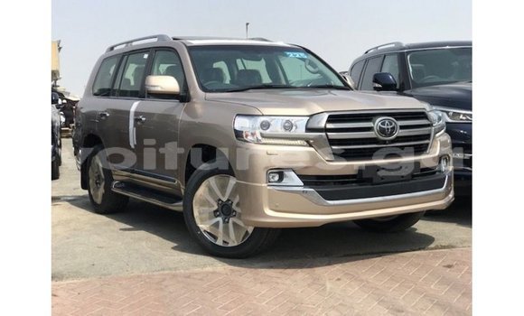 Sayi Imported Toyota Land Cruiser Sauran Mota in Import - Dubai a estuary