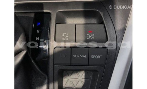 Sayi Imported Toyota HiAce White Babbar mota in Import - Dubai a estuary Sayi Imported Toyota HiAce White Babbar mota in Import - Dubai a estuary