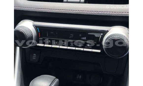 Sayi Imported Toyota HiAce White Babbar mota in Import - Dubai a estuary Sayi Imported Toyota HiAce White Babbar mota in Import - Dubai a estuary