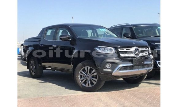 Buy Import Mercedes-Benz 250 Black Car in Import - Dubai in Estuary