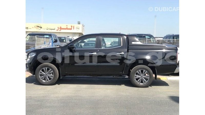 Big with watermark mercedes benz 250 estuary import dubai 7022