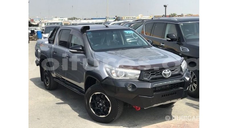 Big with watermark toyota hilux estuary import dubai 7023