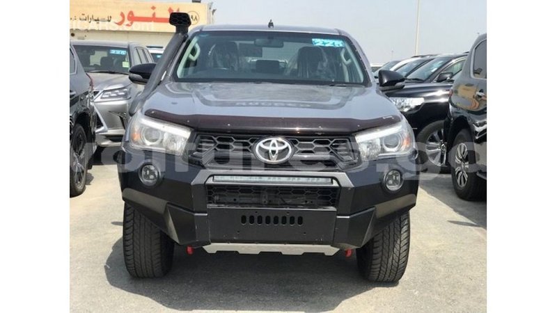 Big with watermark toyota hilux estuary import dubai 7023