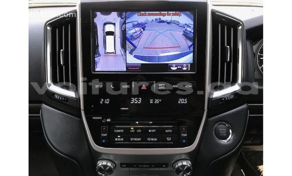 Buy Import Toyota Land Cruiser White Car in Import - Dubai in Estuary Buy Import Toyota Land Cruiser White Car in Import - Dubai in Estuary