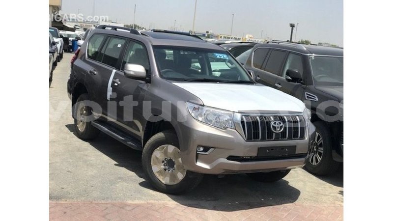 Big with watermark toyota prado estuary import dubai 7026