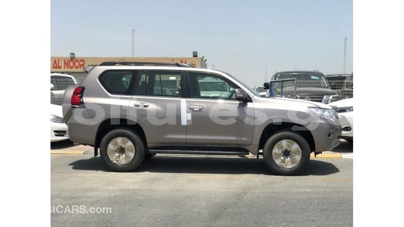 Big with watermark toyota prado estuary import dubai 7026