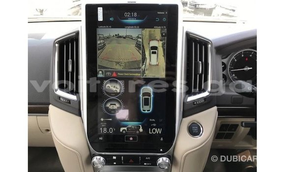 Acheter Import Voiture Toyota Land Cruiser Noir à Import - Dubai, Estuaire Acheter Import Voiture Toyota Land Cruiser Noir à Import - Dubai, Estuaire