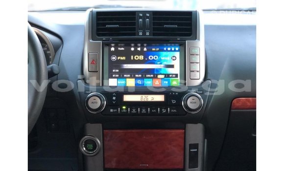 Acheter Import Voiture Toyota Prado Blanc à Import - Dubai, Estuaire Acheter Import Voiture Toyota Prado Blanc à Import - Dubai, Estuaire