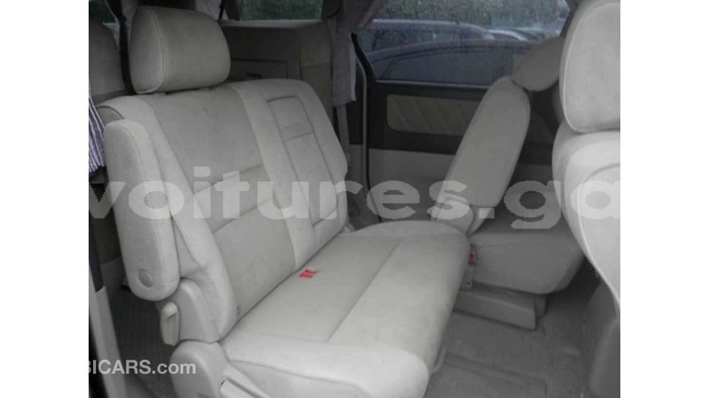 Big with watermark toyota alphard estuary import dubai 7035