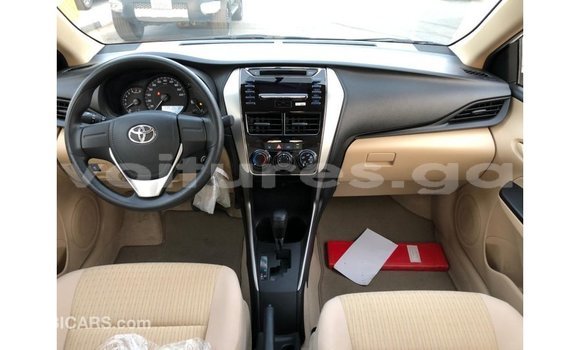 Sayi Imported Toyota DA White Babbar mota in Import - Dubai a estuary Sayi Imported Toyota DA White Babbar mota in Import - Dubai a estuary