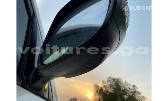 Sayi Imported Toyota DA White Babbar mota in Import - Dubai a estuary Sayi Imported Toyota DA White Babbar mota in Import - Dubai a estuary