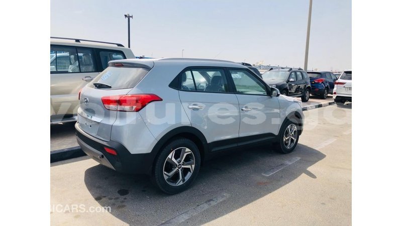 Big with watermark hyundai creta estuary import dubai 7049