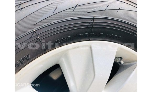 Sayi Imported Toyota Hilux White Mota in Import - Dubai a estuary Sayi Imported Toyota Hilux White Mota in Import - Dubai a estuary