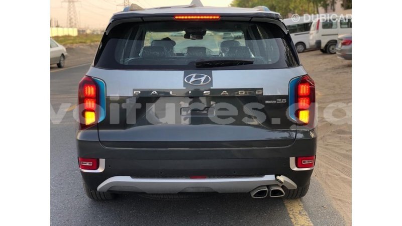 Big with watermark hyundai chorus estuary import dubai 7053