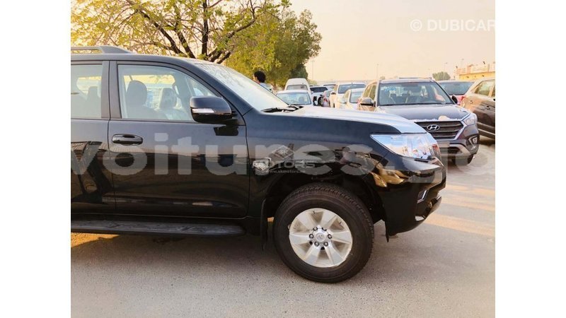 Big with watermark toyota prado estuary import dubai 7054