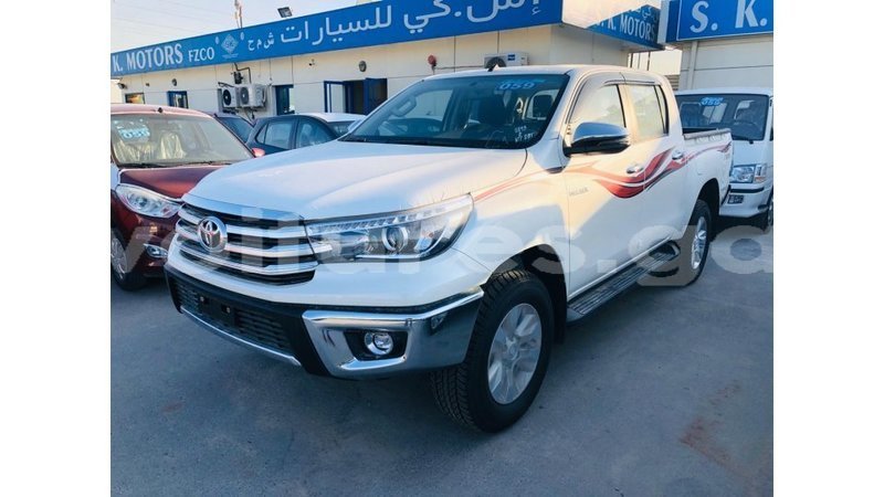 Big with watermark toyota hilux estuary import dubai 7060