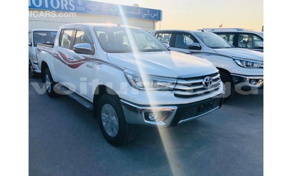 Sayi Imported Toyota Hilux White Mota in Import - Dubai a estuary Sayi Imported Toyota Hilux White Mota in Import - Dubai a estuary