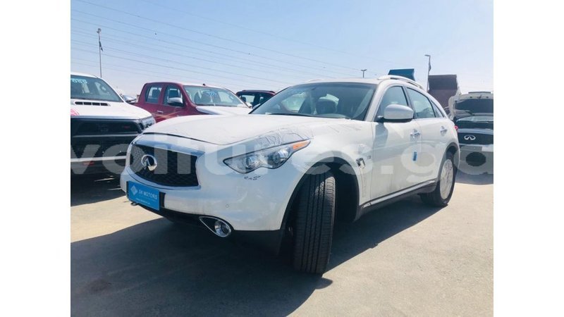 Big with watermark infiniti ex estuary import dubai 7061