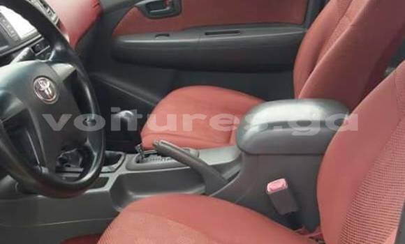 Acheter Occasion Voiture Toyota Hilux Blanc à Libreville, Estuaire Acheter Occasion Voiture Toyota Hilux Blanc à Libreville, Estuaire