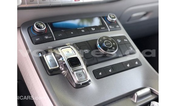 Buy Import Hyundai Chorus Other Truck in Import - Dubai in Estuary Buy Import Hyundai Chorus Other Truck in Import - Dubai in Estuary