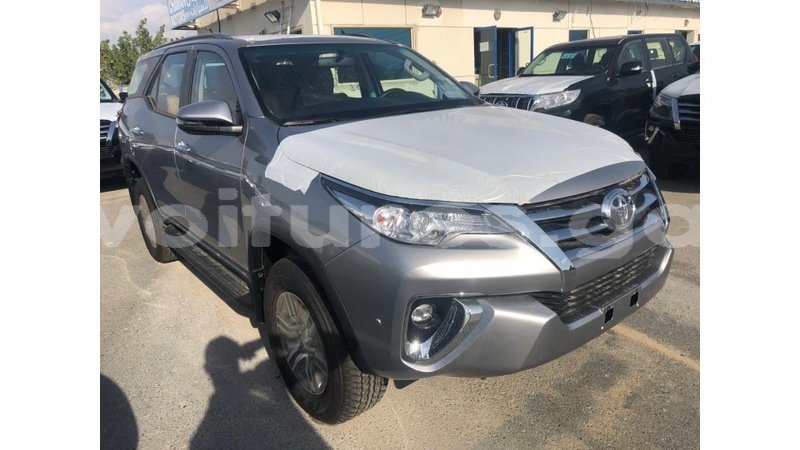 Big with watermark toyota fortuner estuary import dubai 7063