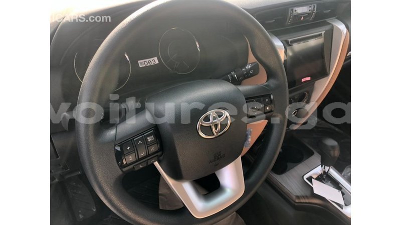 Big with watermark toyota fortuner estuary import dubai 7063