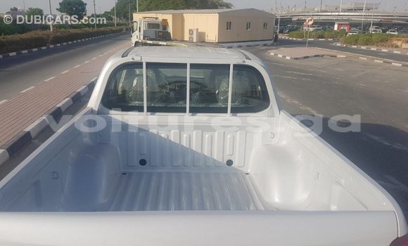 Acheter Import Voiture Mitsubishi L200 Blanc à Import - Dubai, Estuaire Acheter Import Voiture Mitsubishi L200 Blanc à Import - Dubai, Estuaire