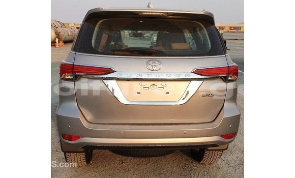 Buy Import Toyota Fortuner Other Car in Import - Dubai in Estuary Buy Import Toyota Fortuner Other Car in Import - Dubai in Estuary