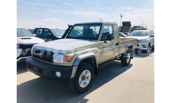 Sayi Imported Toyota Land Cruiser M Mota in Import - Dubai a estuary Sayi Imported Toyota Land Cruiser M Mota in Import - Dubai a estuary