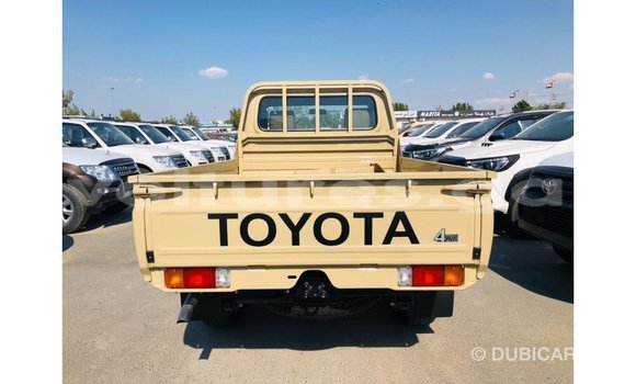 Sayi Imported Toyota Land Cruiser M Mota in Import - Dubai a estuary Sayi Imported Toyota Land Cruiser M Mota in Import - Dubai a estuary