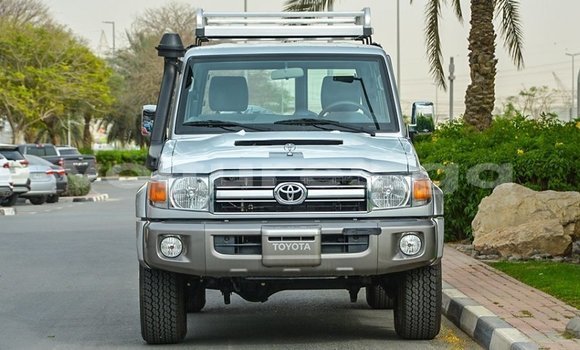 Buy Import Toyota Land Cruiser Other Car in Import - Dubai in Estuary Buy Import Toyota Land Cruiser Other Car in Import - Dubai in Estuary