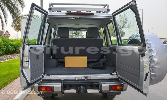 Buy Import Toyota Land Cruiser Other Car in Import - Dubai in Estuary Buy Import Toyota Land Cruiser Other Car in Import - Dubai in Estuary