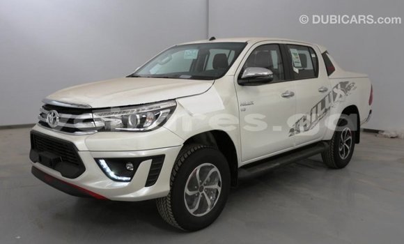 Buy Import Toyota Hilux White Car in Import - Dubai in Estuary Buy Import Toyota Hilux White Car in Import - Dubai in Estuary